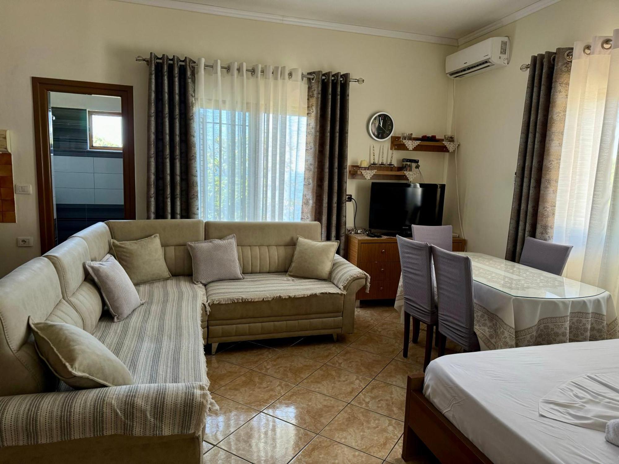 Vila Paza Sarandë 외부 사진